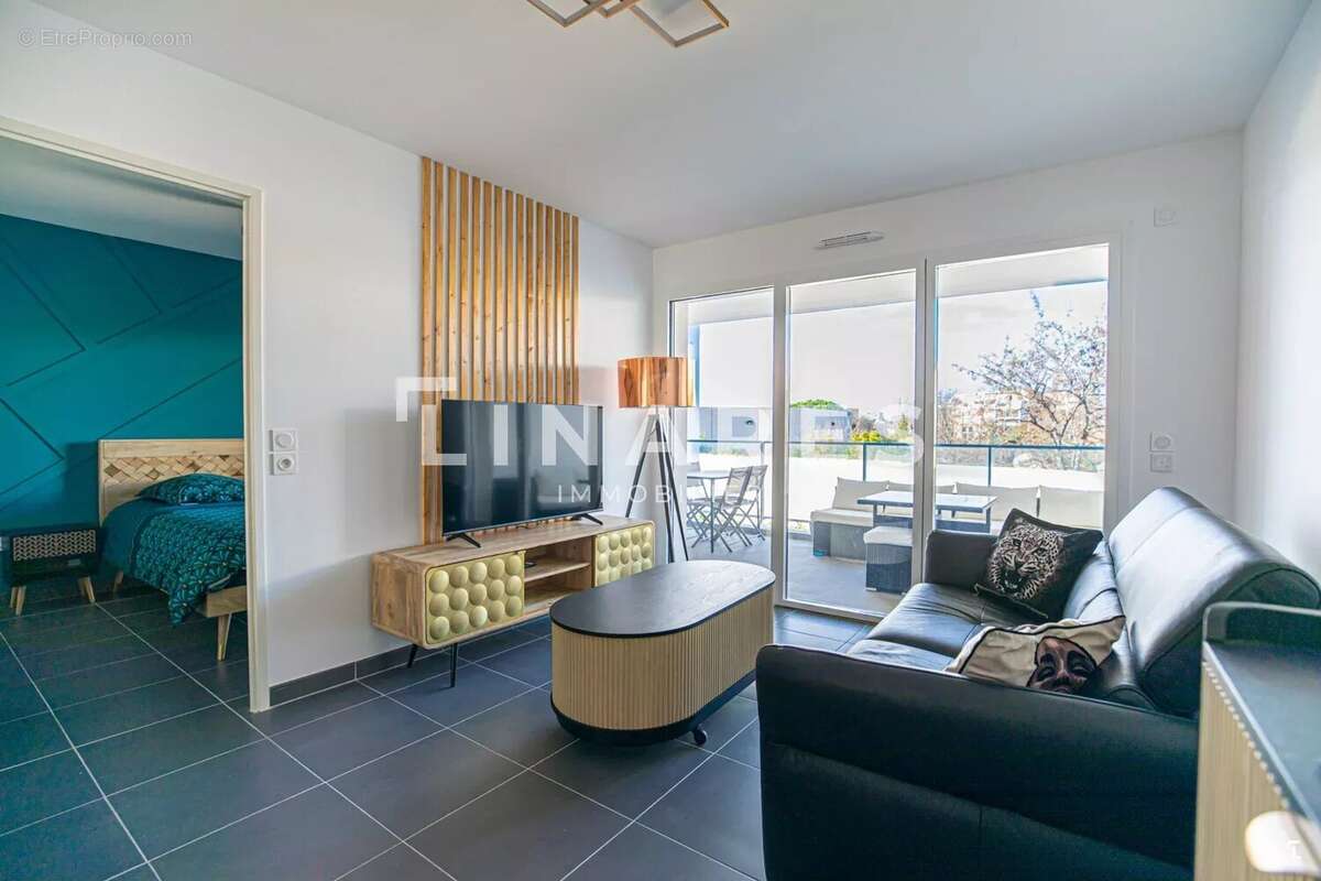 Appartement à MARSEILLE-8E