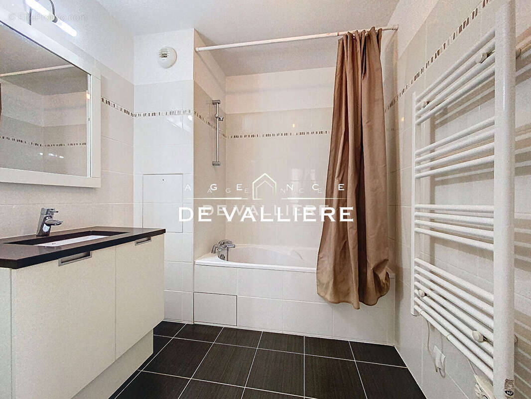 Appartement à PUTEAUX