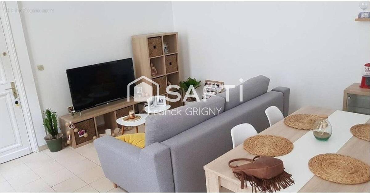 Photo 1 - Appartement à VALENCIENNES