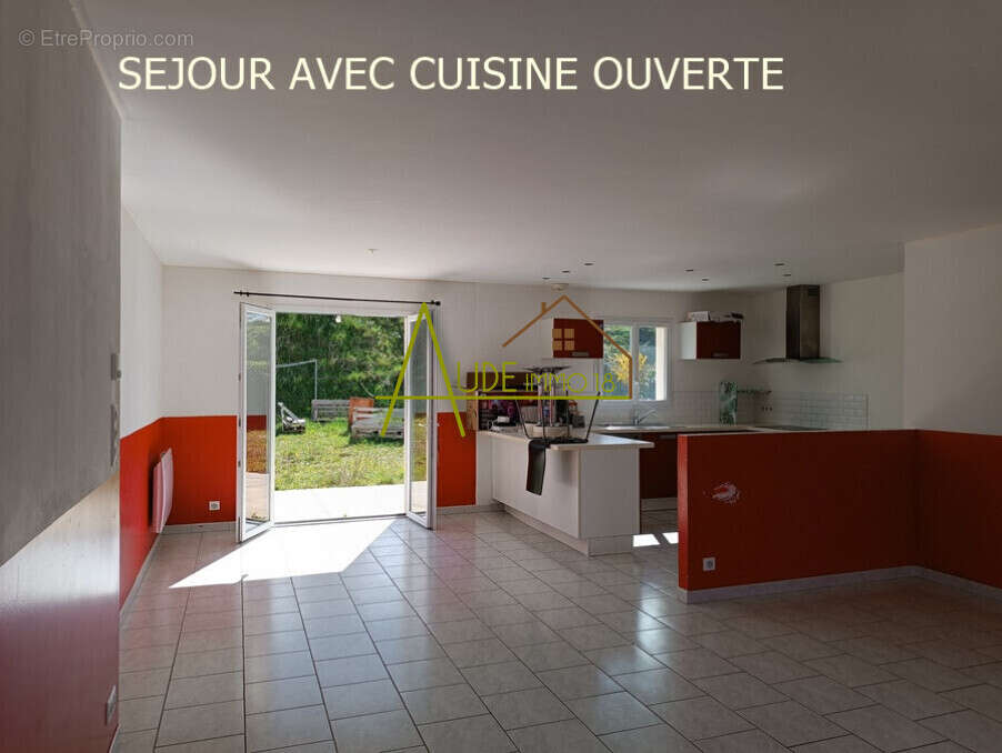 Maison à AVORD