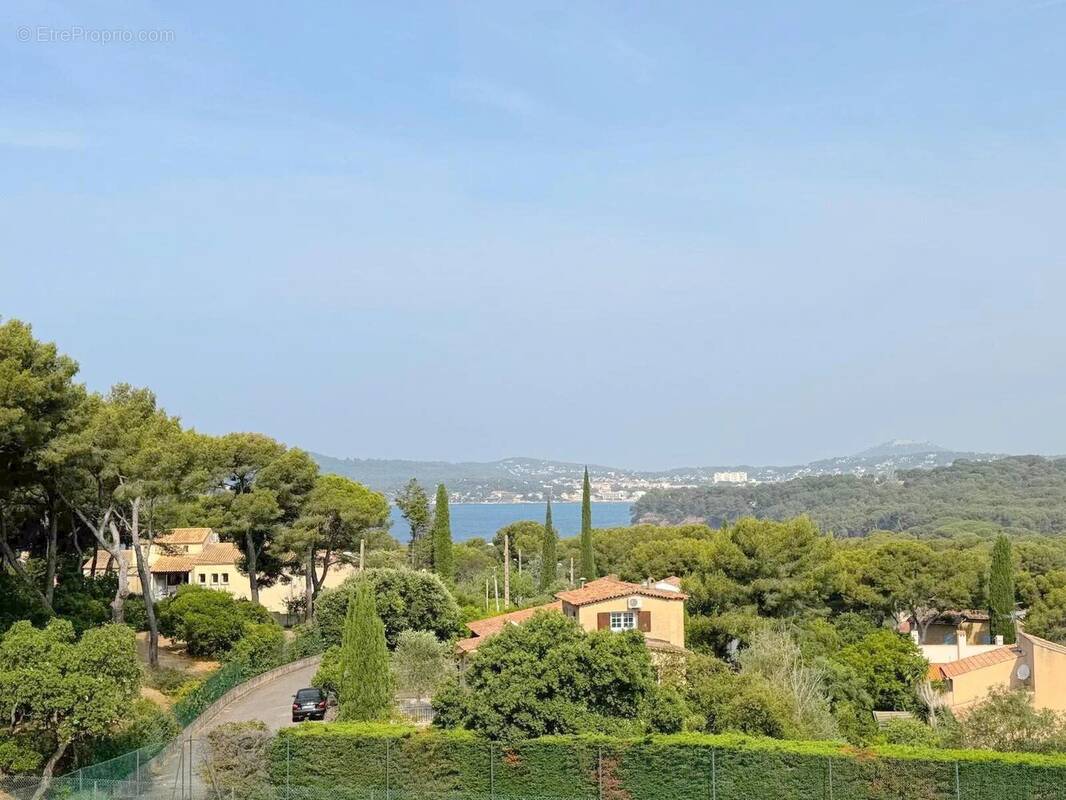 Appartement à SAINT-MANDRIER-SUR-MER