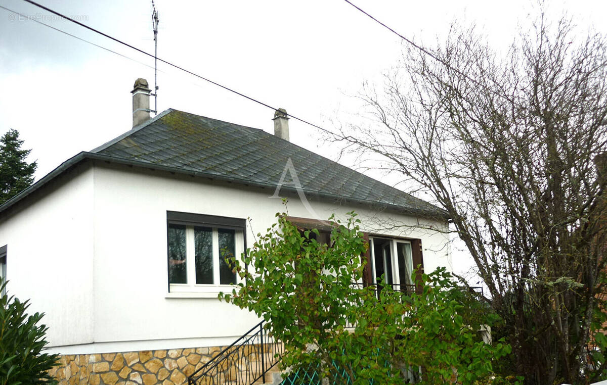 Maison à LAMOTTE-BEUVRON