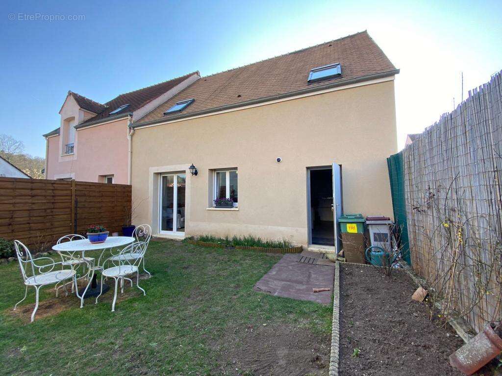 Maison à ETAMPES