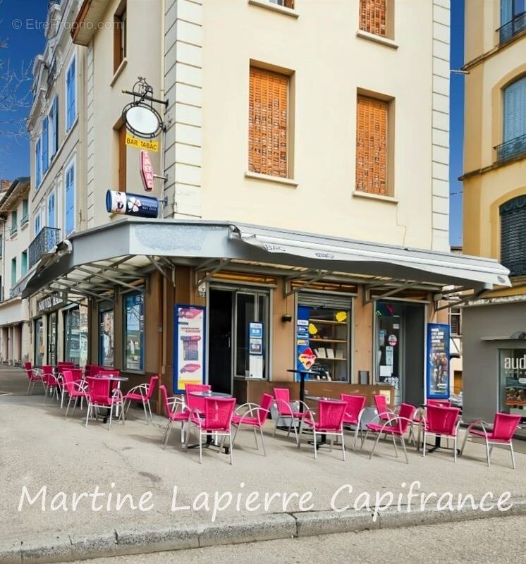 Commerce à SAINT-SYMPHORIEN-SUR-COISE