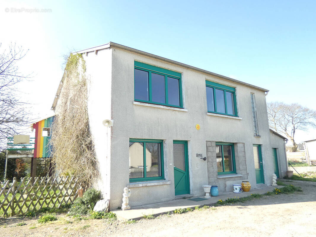 Maison à PARIGNY
