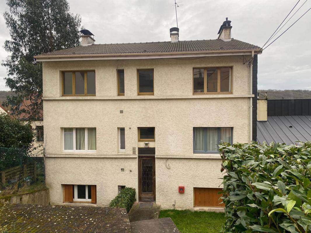 Appartement à BURES-SUR-YVETTE