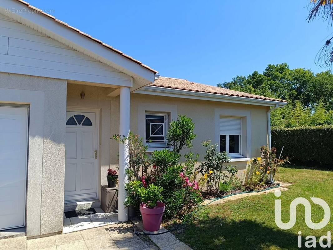 Photo 1 - Maison à MARTIGNAS-SUR-JALLE