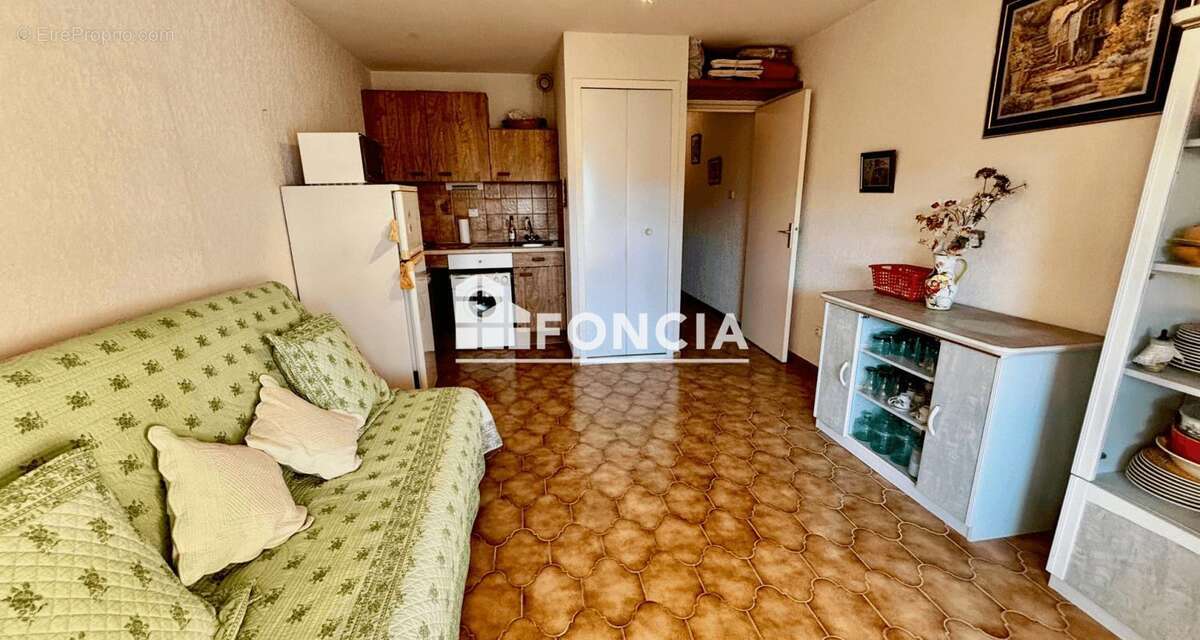 Appartement à SIX-FOURS-LES-PLAGES