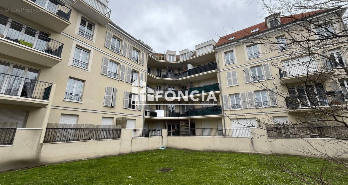 Appartement à BEAUMONT-SUR-OISE