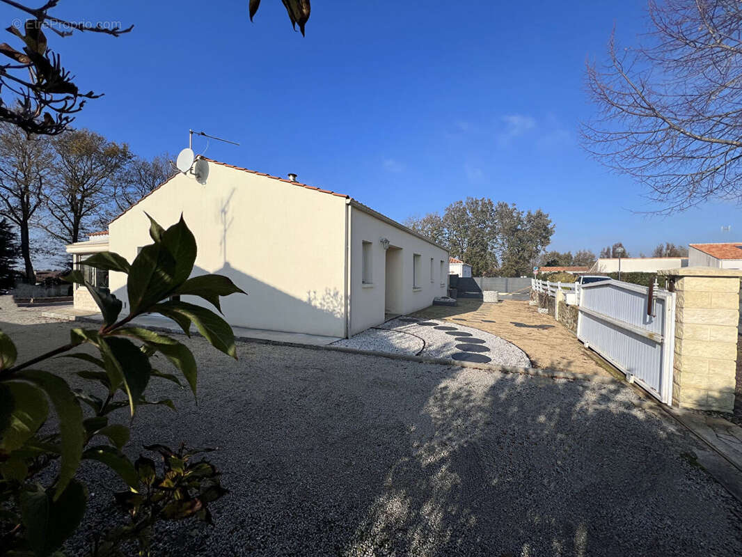 Maison à AIZENAY