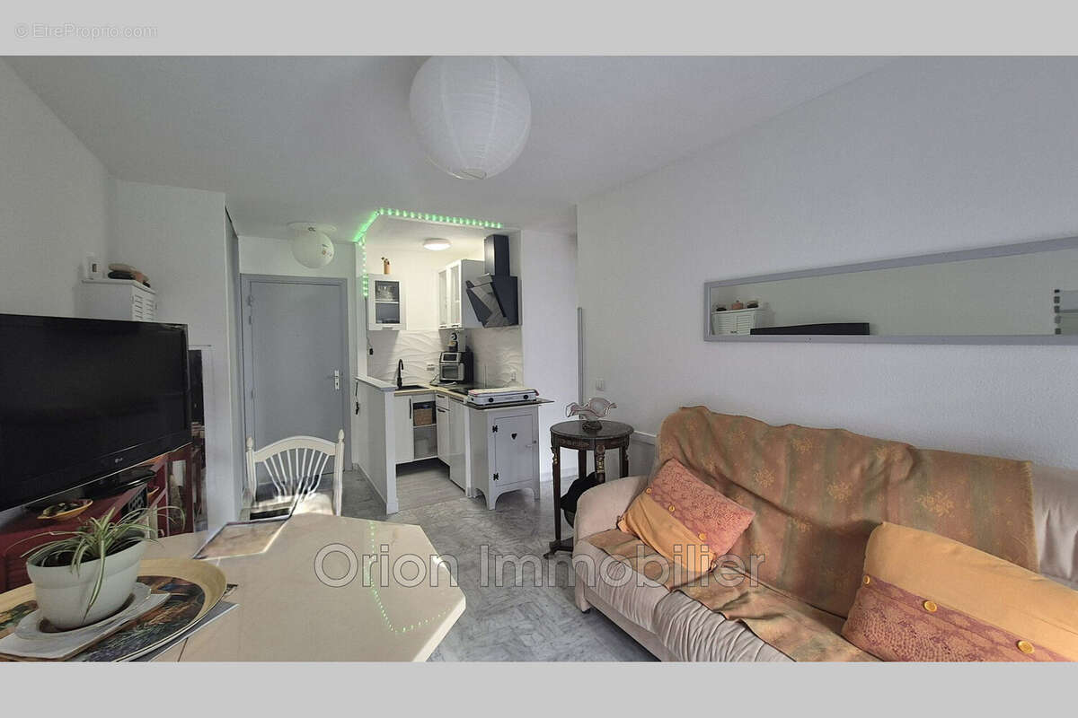 Appartement à MANDELIEU-LA-NAPOULE