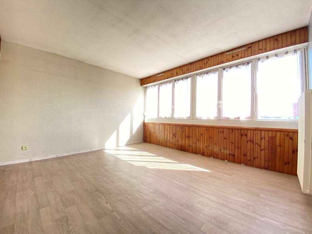 Appartement à JUVISY-SUR-ORGE