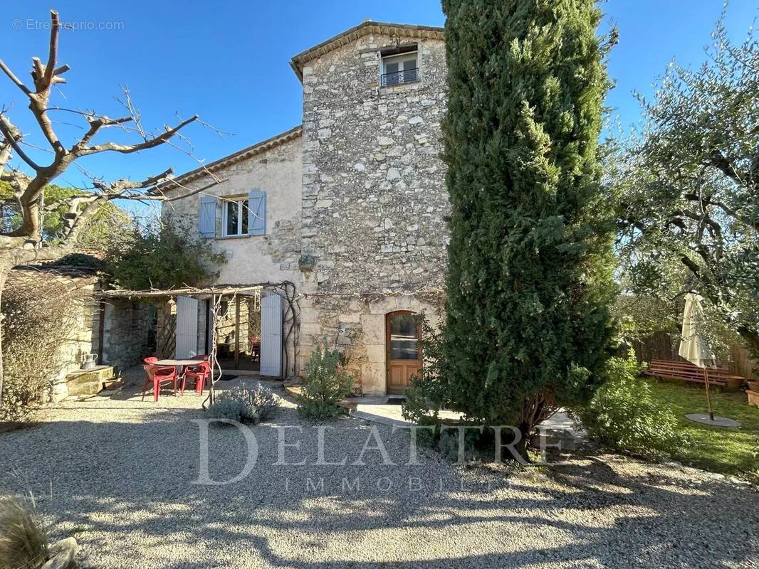 Maison à LE ROURET