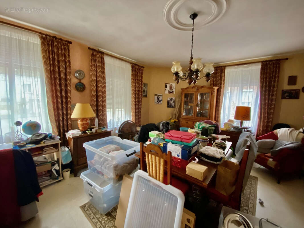 Maison à BAVAY