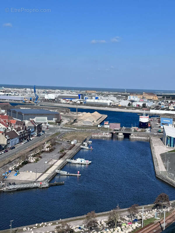 Commerce à CALAIS