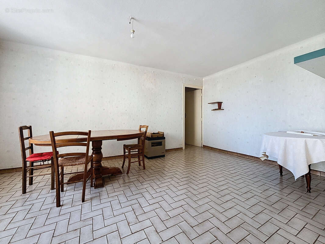 Maison à COMMUNAY