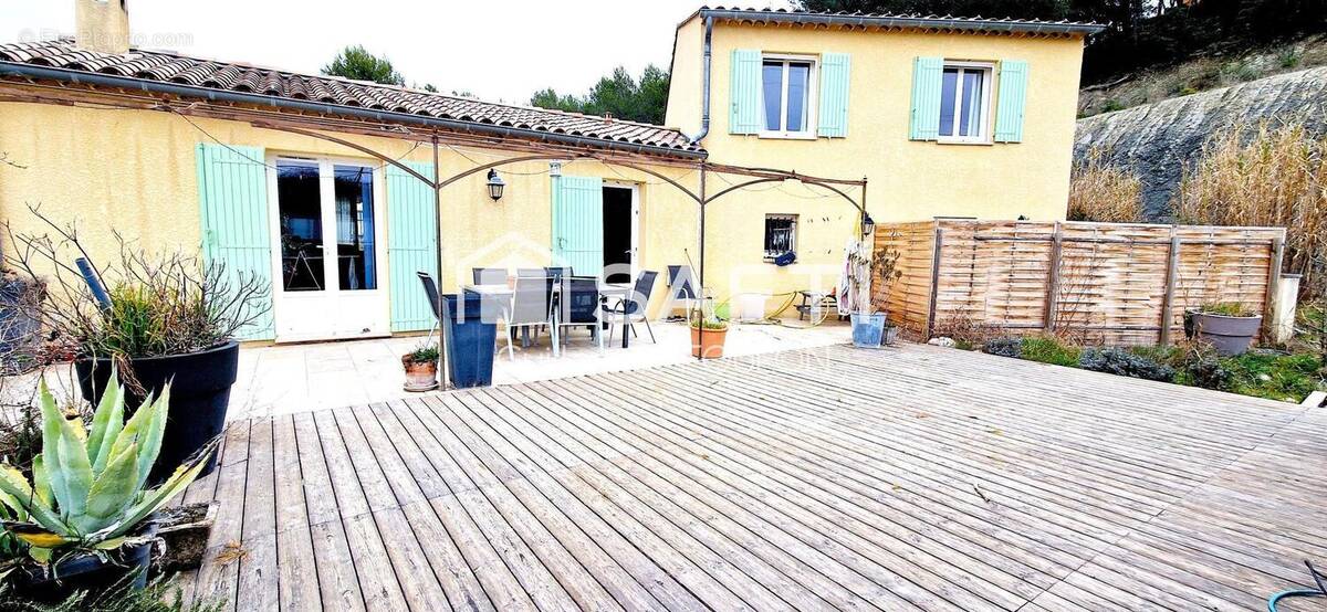 Photo 1 - Maison à SAINT-SATURNIN-LES-APT