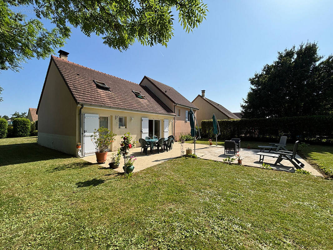 Maison à LA FERTE-BERNARD