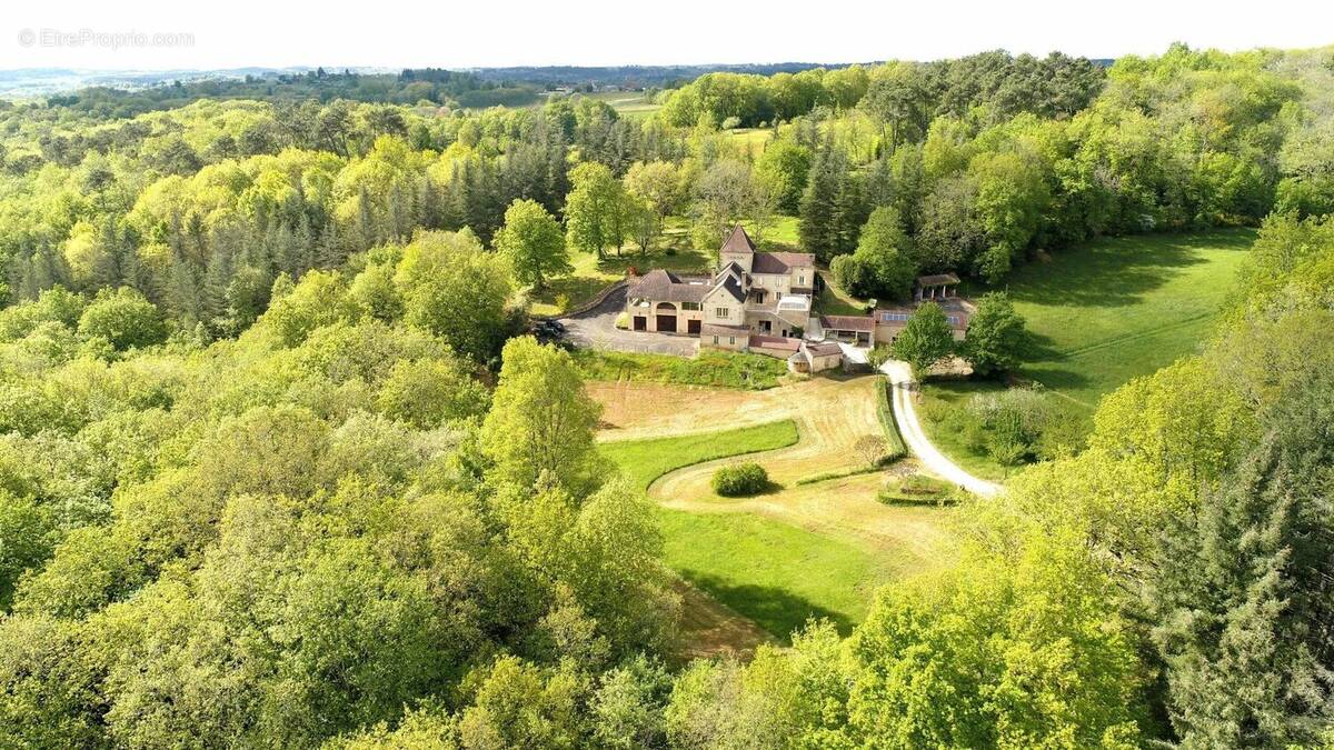 Maison à VILLEFRANCHE-DU-PERIGORD