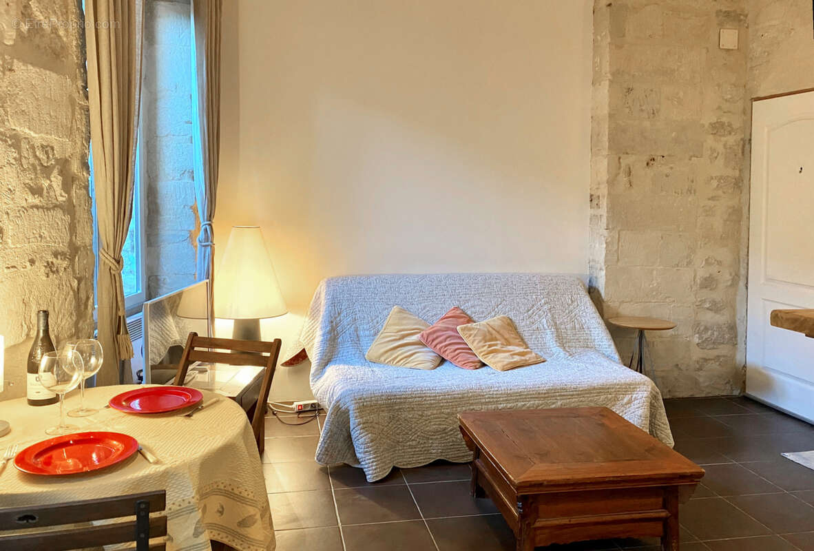Appartement à UZES