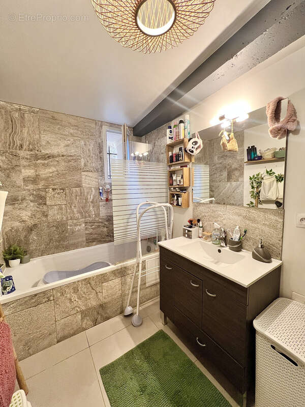 Appartement à TRANS-EN-PROVENCE