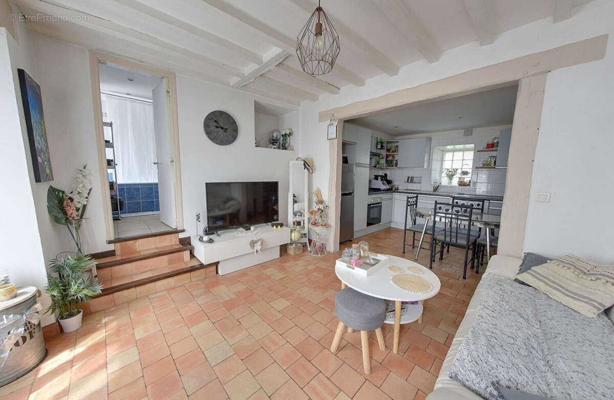 Appartement à SAINT-LEGER-EN-YVELINES