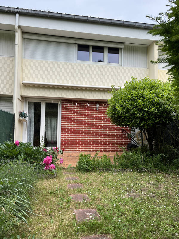 Maison à LOUVRES