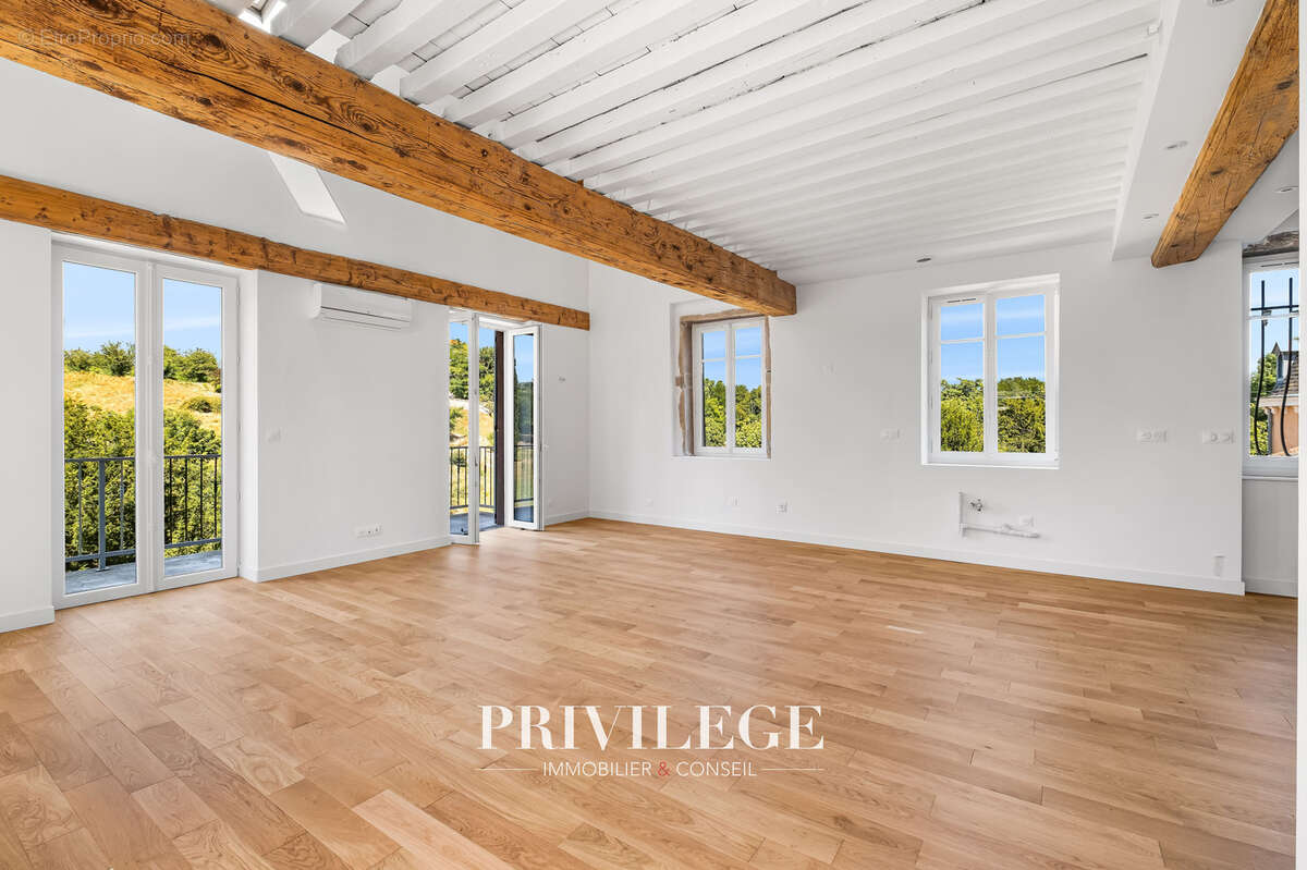 Maison à LYON-9E