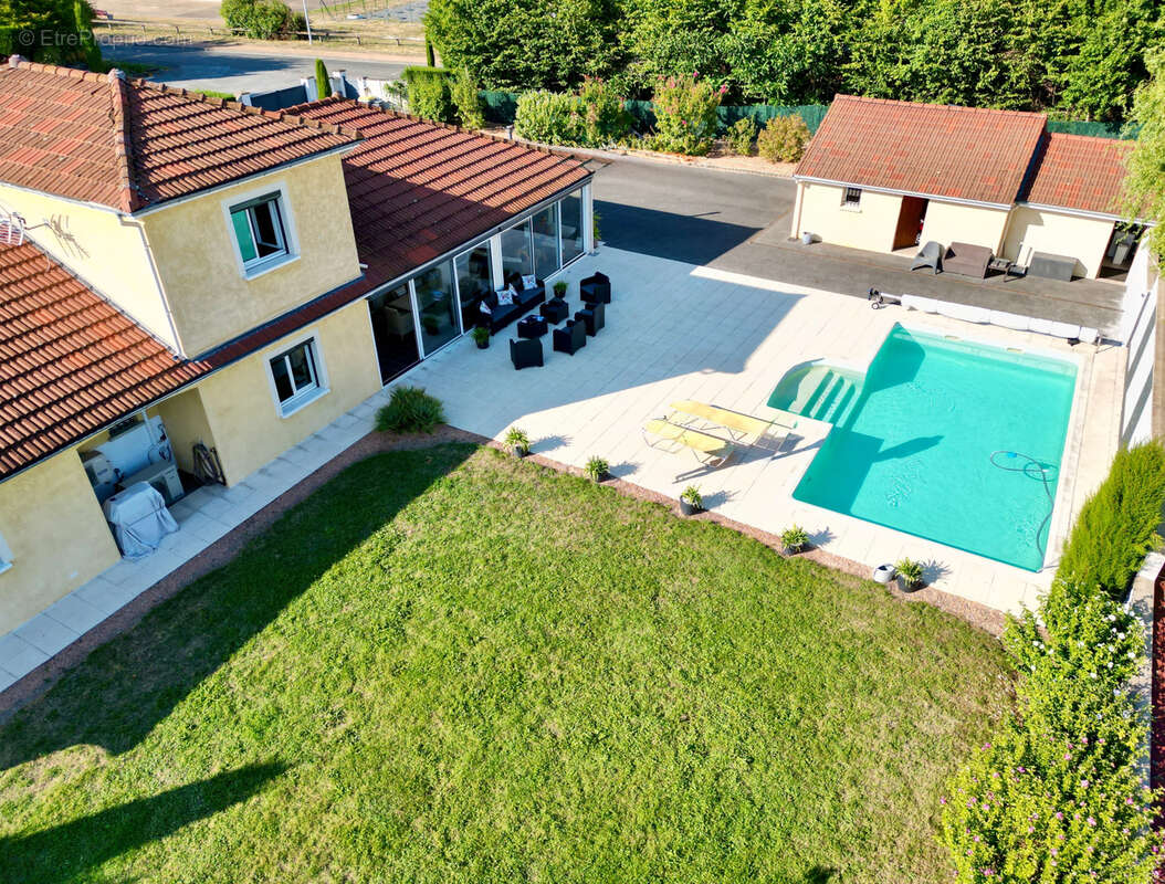 Maison à BELLERIVE-SUR-ALLIER