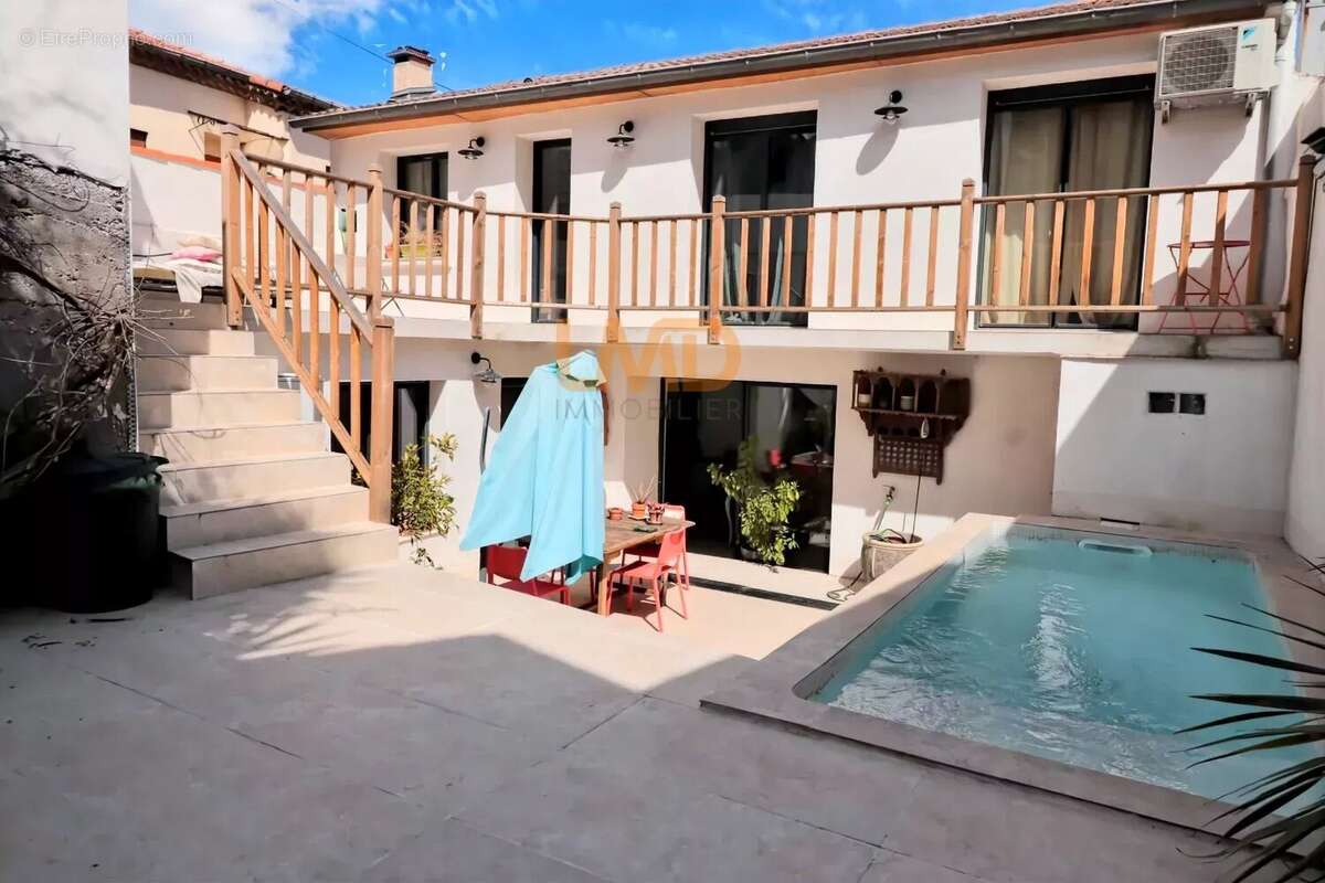 Maison à NIMES