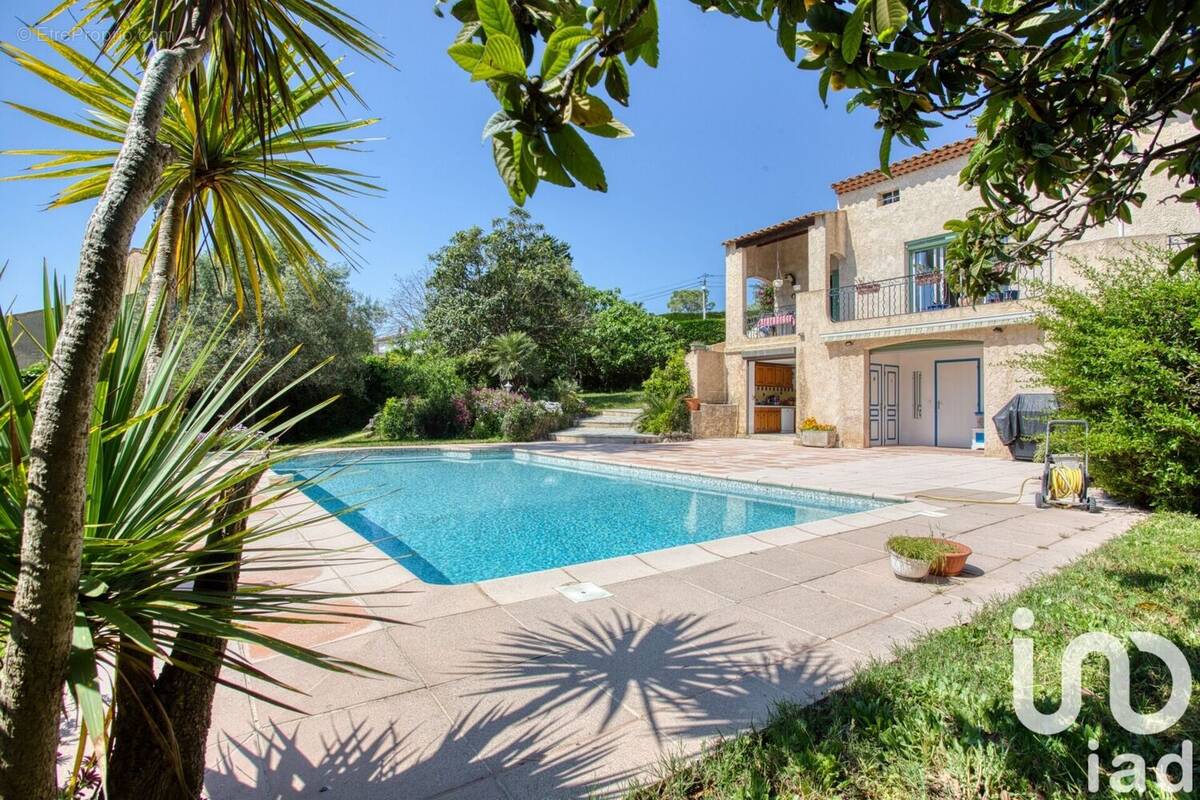 Photo 1 - Maison à MOUGINS