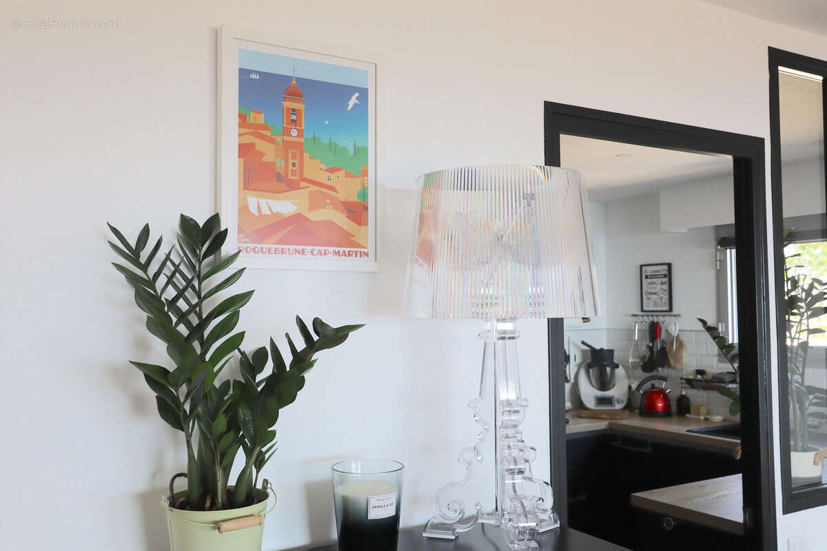 Appartement à ROQUEBRUNE-CAP-MARTIN