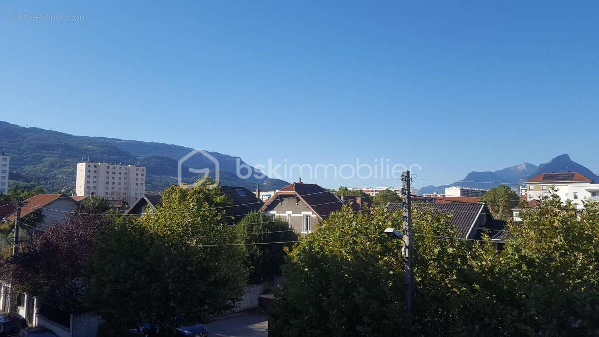 Appartement à ECHIROLLES