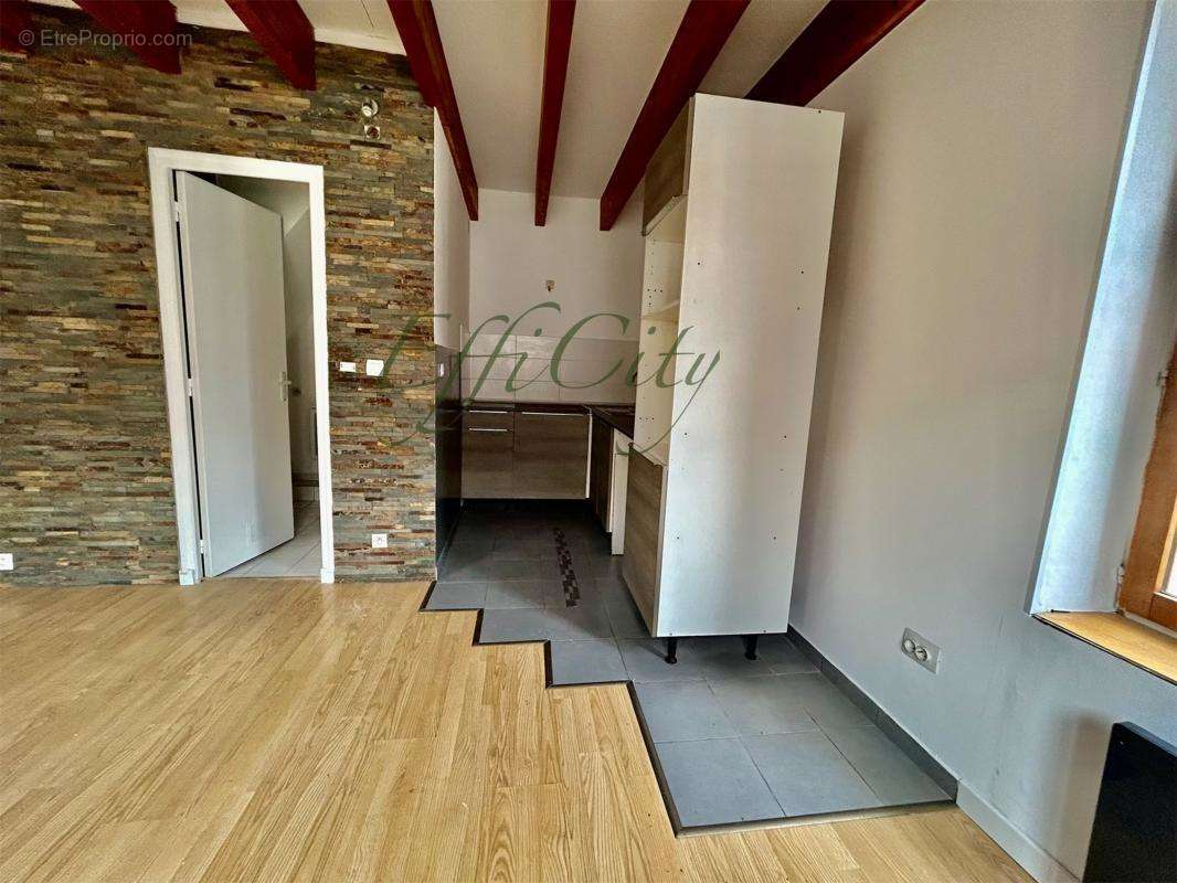 Appartement à CLAYE-SOUILLY