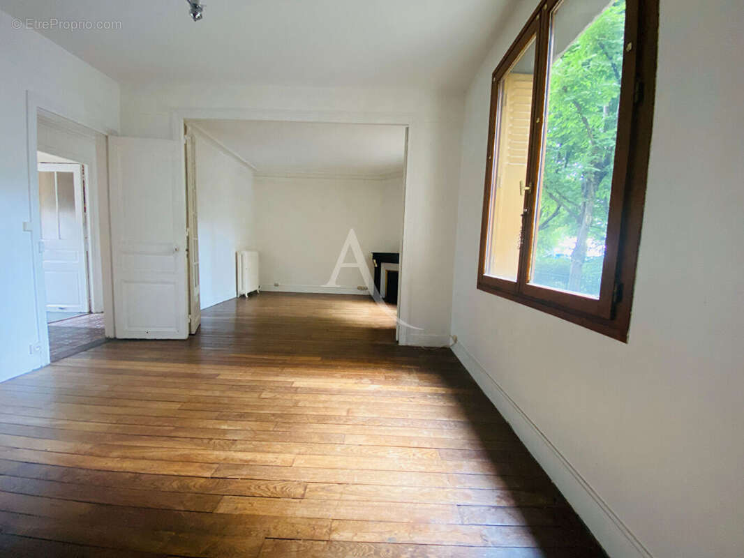 Appartement à MAISONS-ALFORT