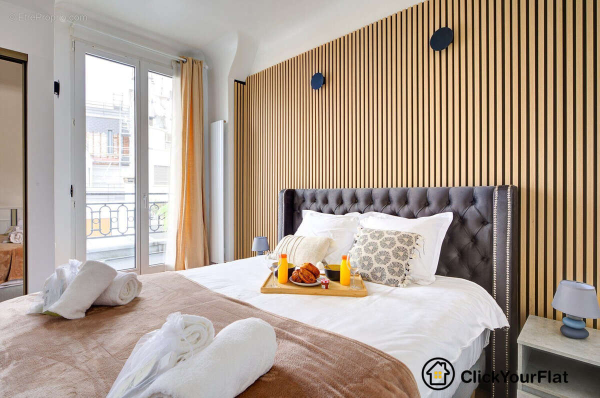 Appartement à PARIS-8E