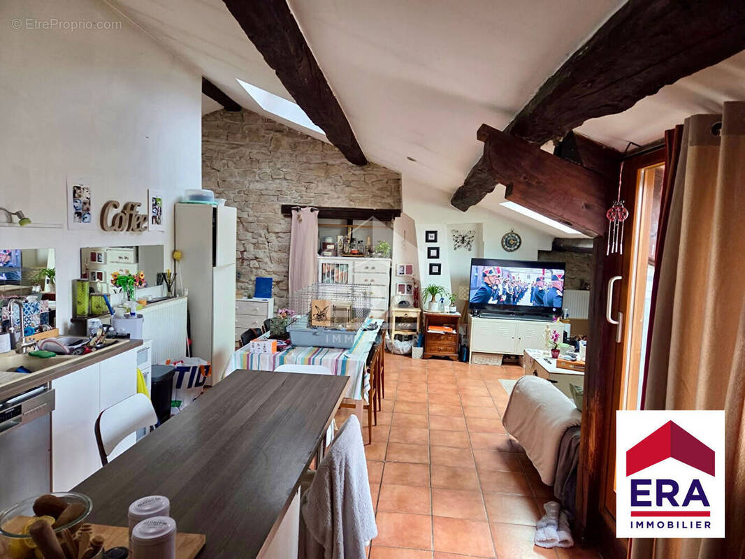 Appartement à BOURGOIN-JALLIEU