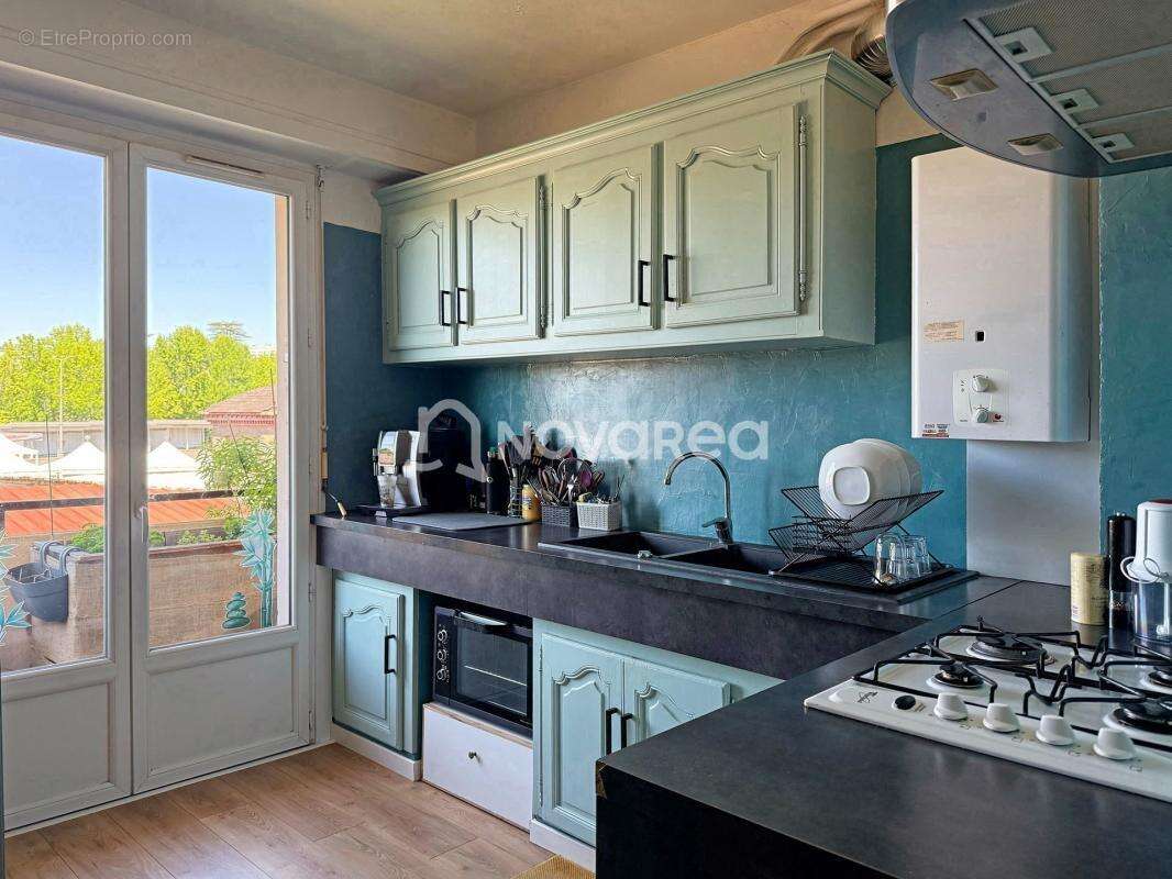 Appartement à BILLERE