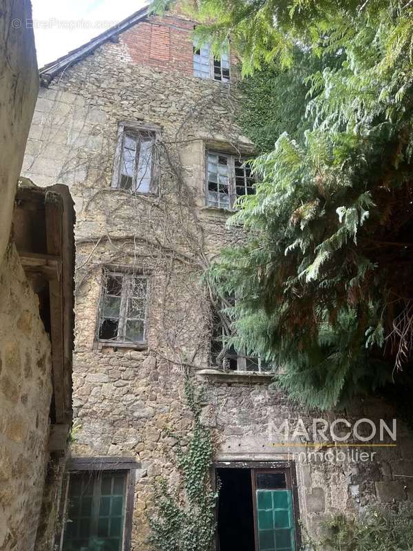 Maison à FELLETIN