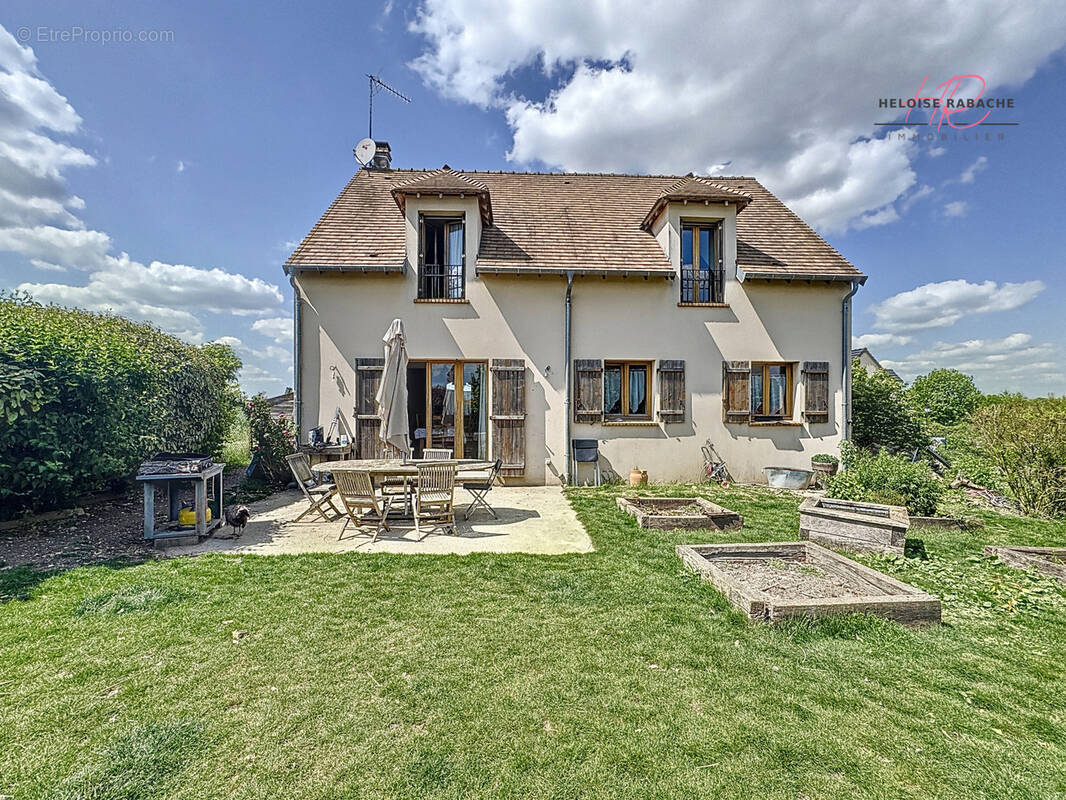 Maison à GUERVILLE