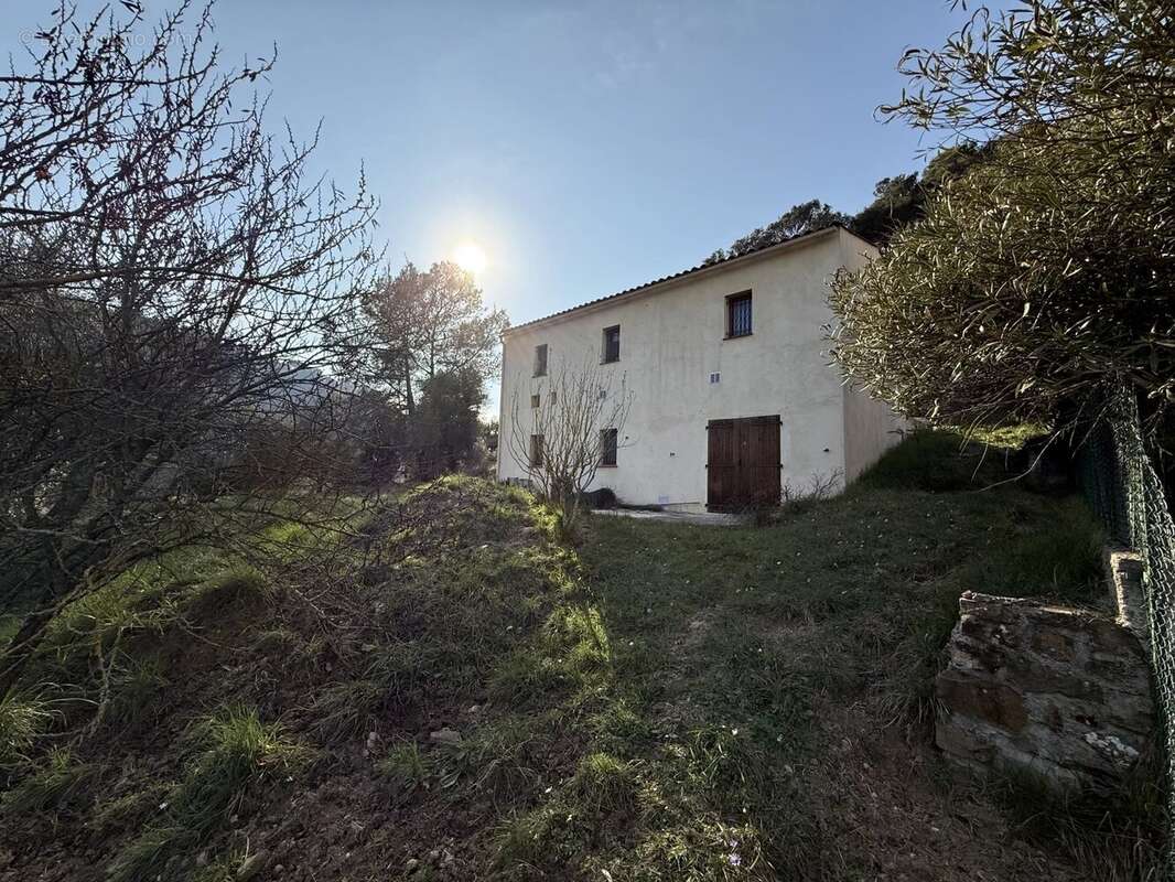Maison à PEILLON