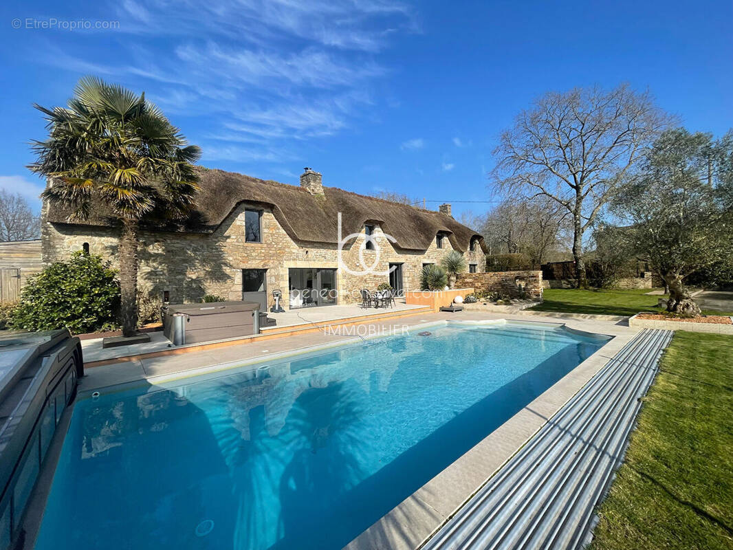Maison à GRAND-CHAMP