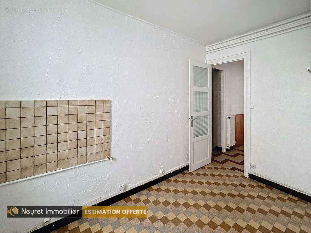 Appartement à SAINT-ETIENNE