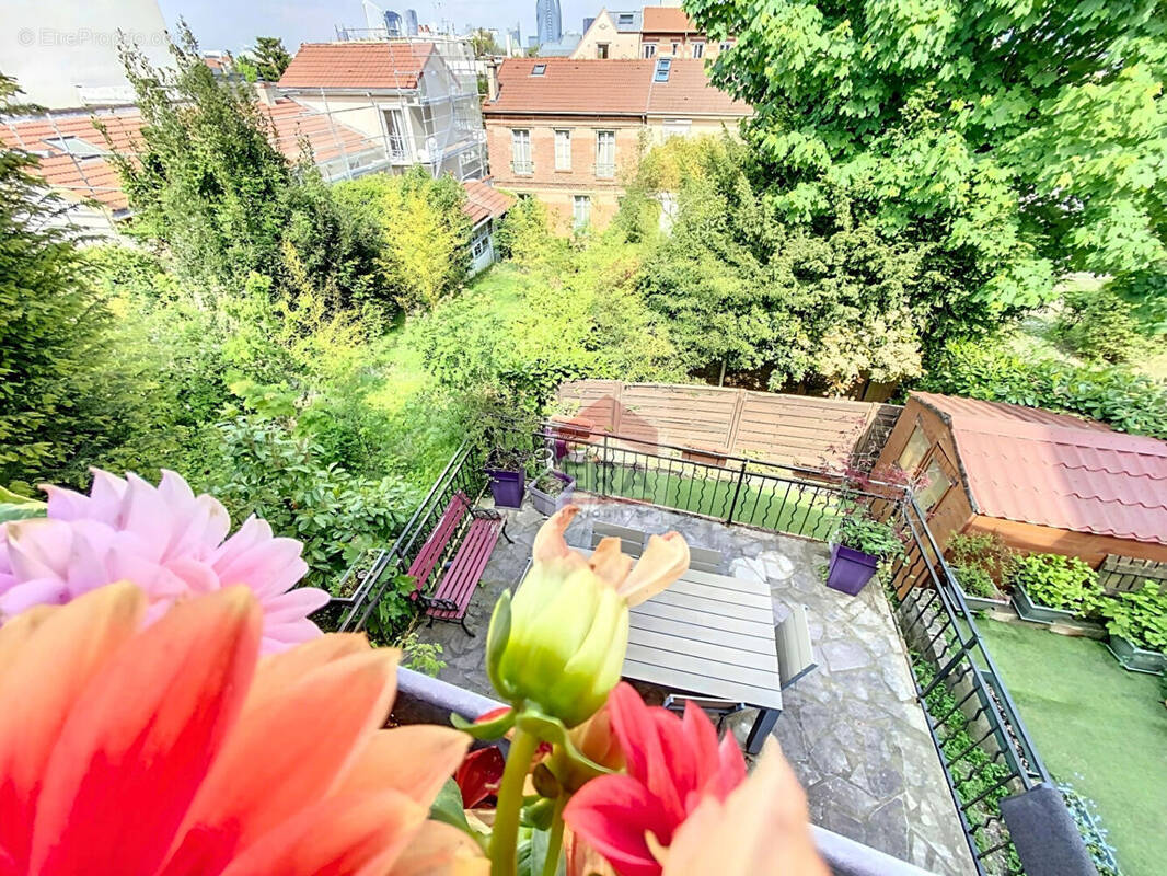 Maison à SURESNES