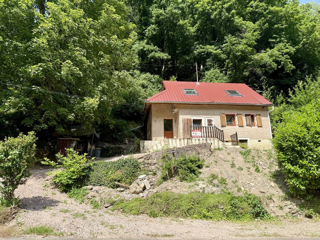 Maison à LALAYE