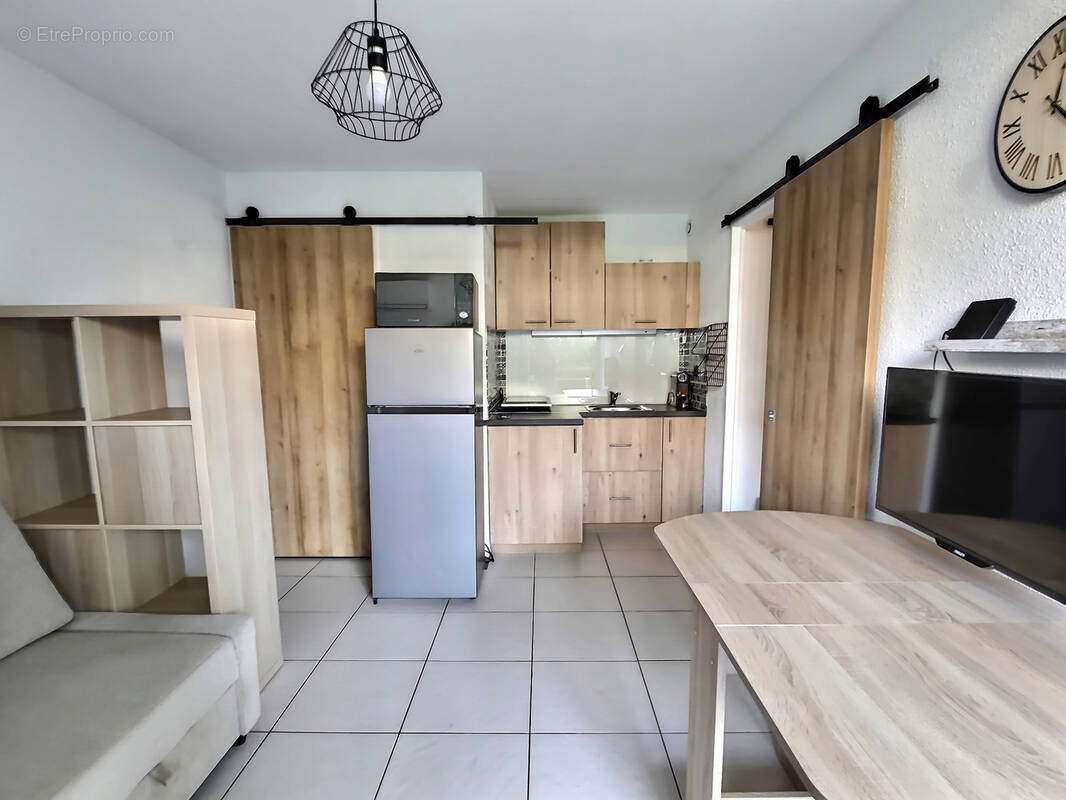 Appartement à BORMES-LES-MIMOSAS