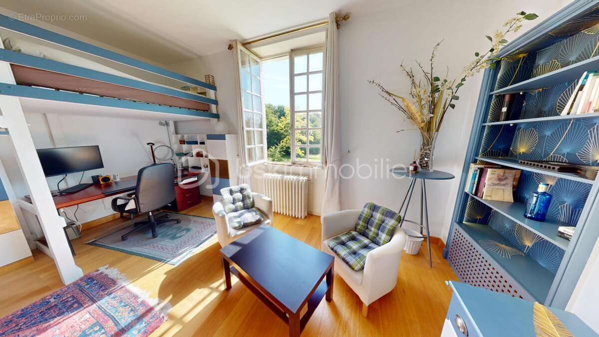Appartement à CHECY