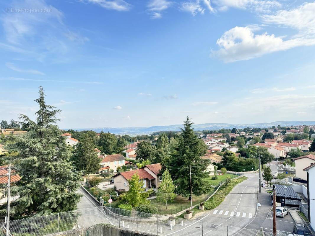 Appartement à MONTAGNY