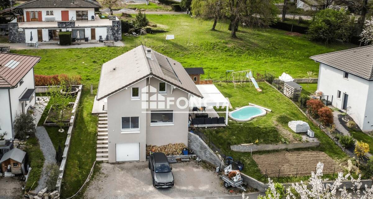 Maison à MARIN