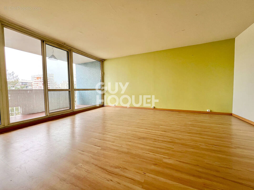 Appartement à MASSY
